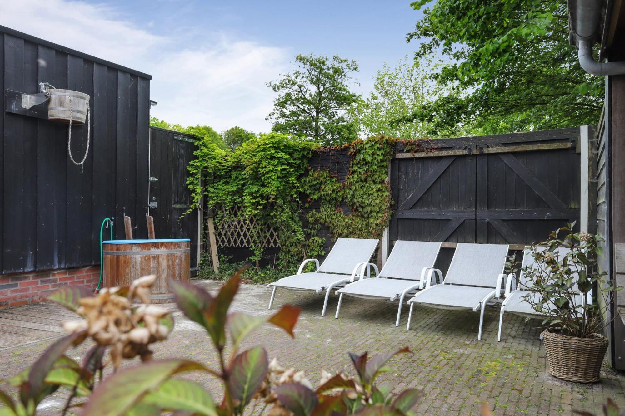 B&B - Sauna D'Olle Pastorie Vierhuizen Экстерьер фото