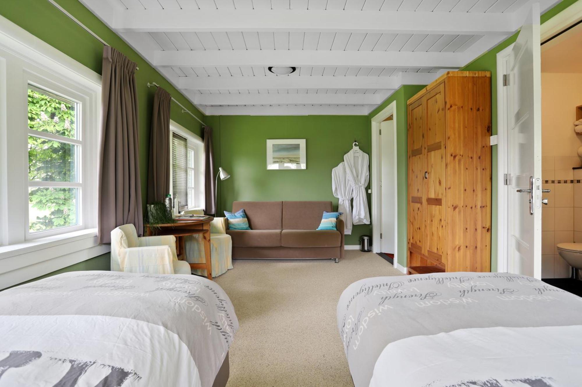 B&B - Sauna D'Olle Pastorie Vierhuizen Экстерьер фото